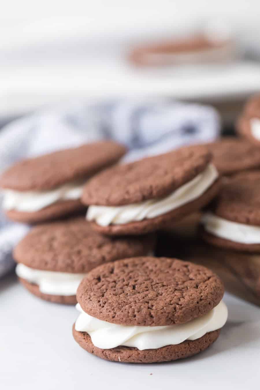 close up of homemade soft Oreos.