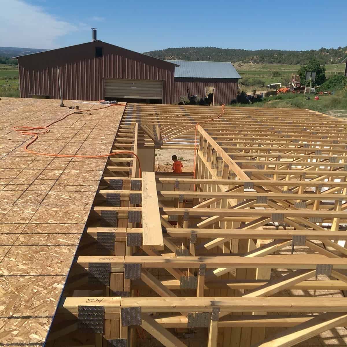 DIY build farmhouse