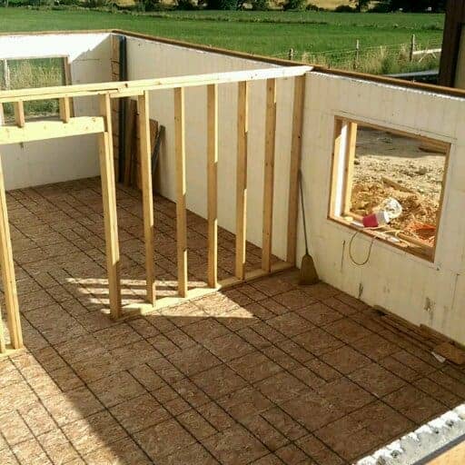DIY build farmhouse