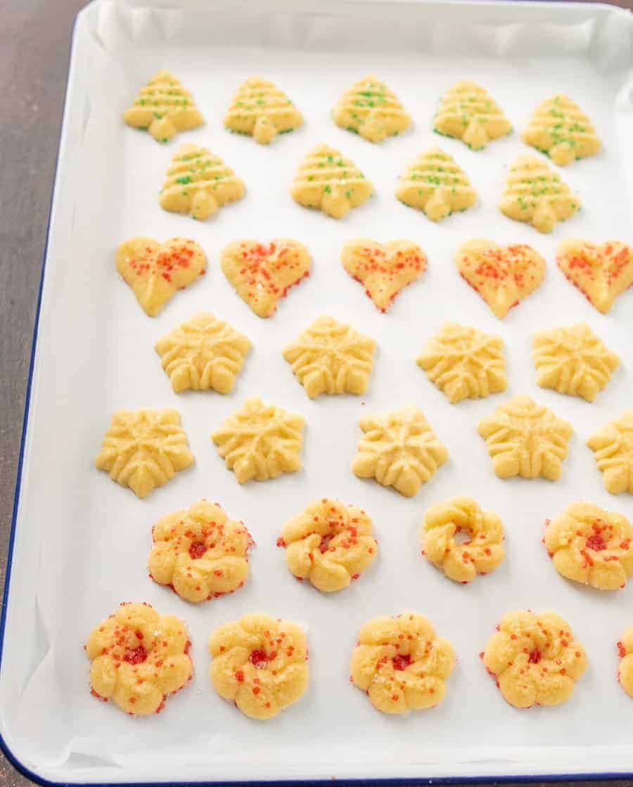 a tray lined with spritz cookies