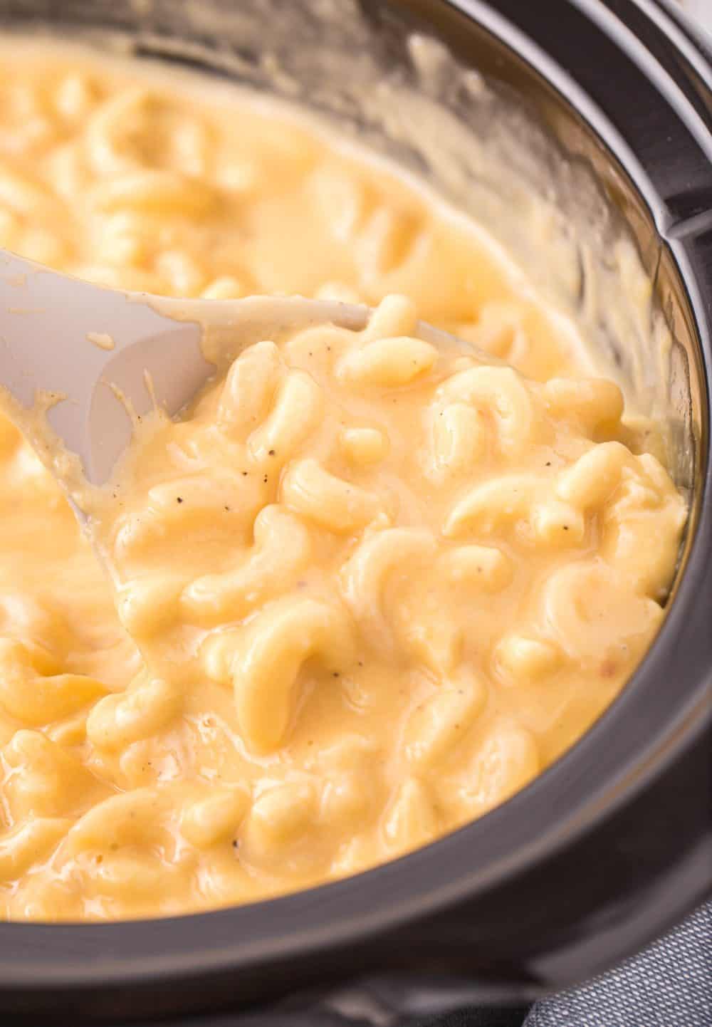 Crock Pot Mac and Cheese