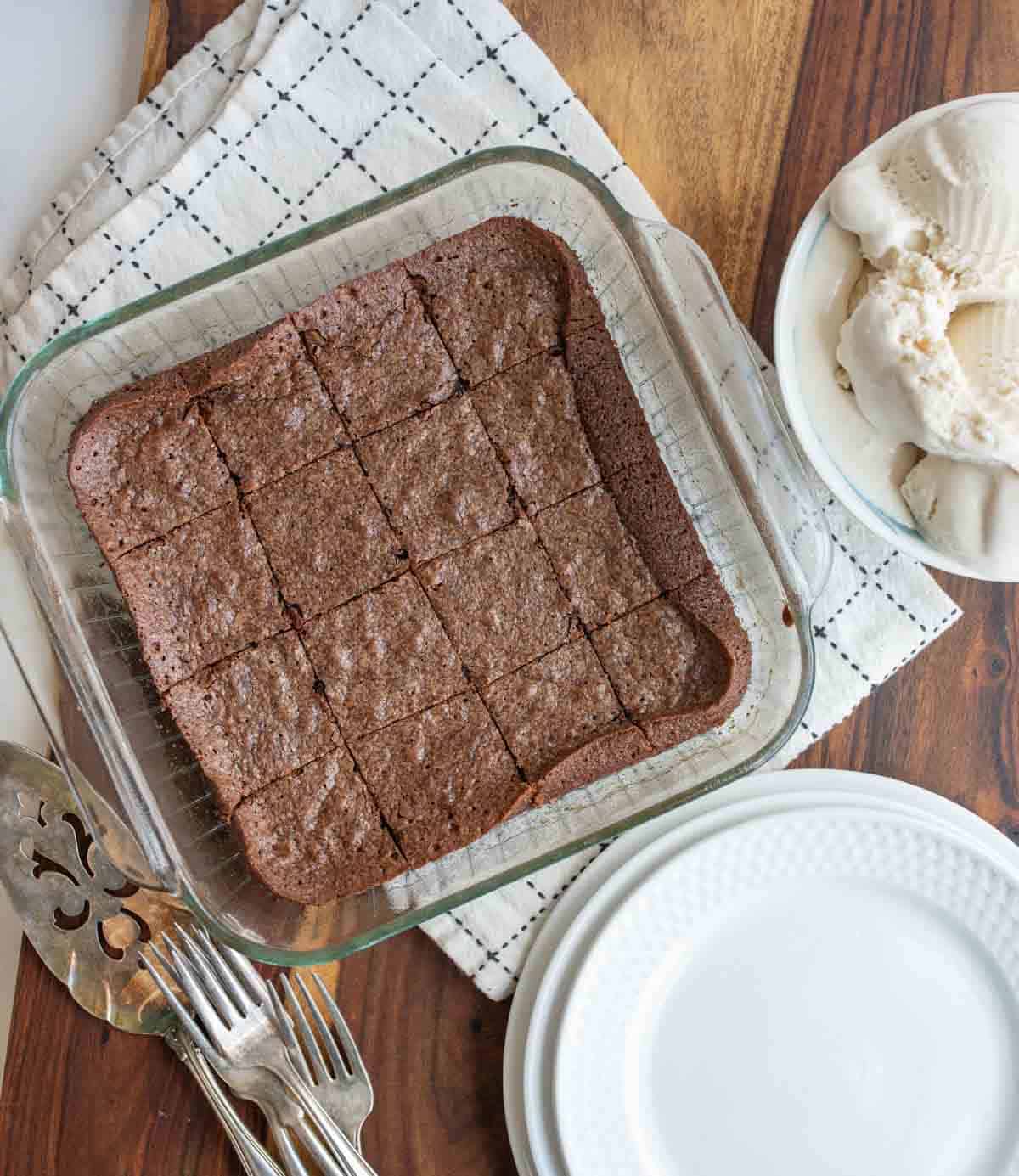 Pan of fudgy brownies