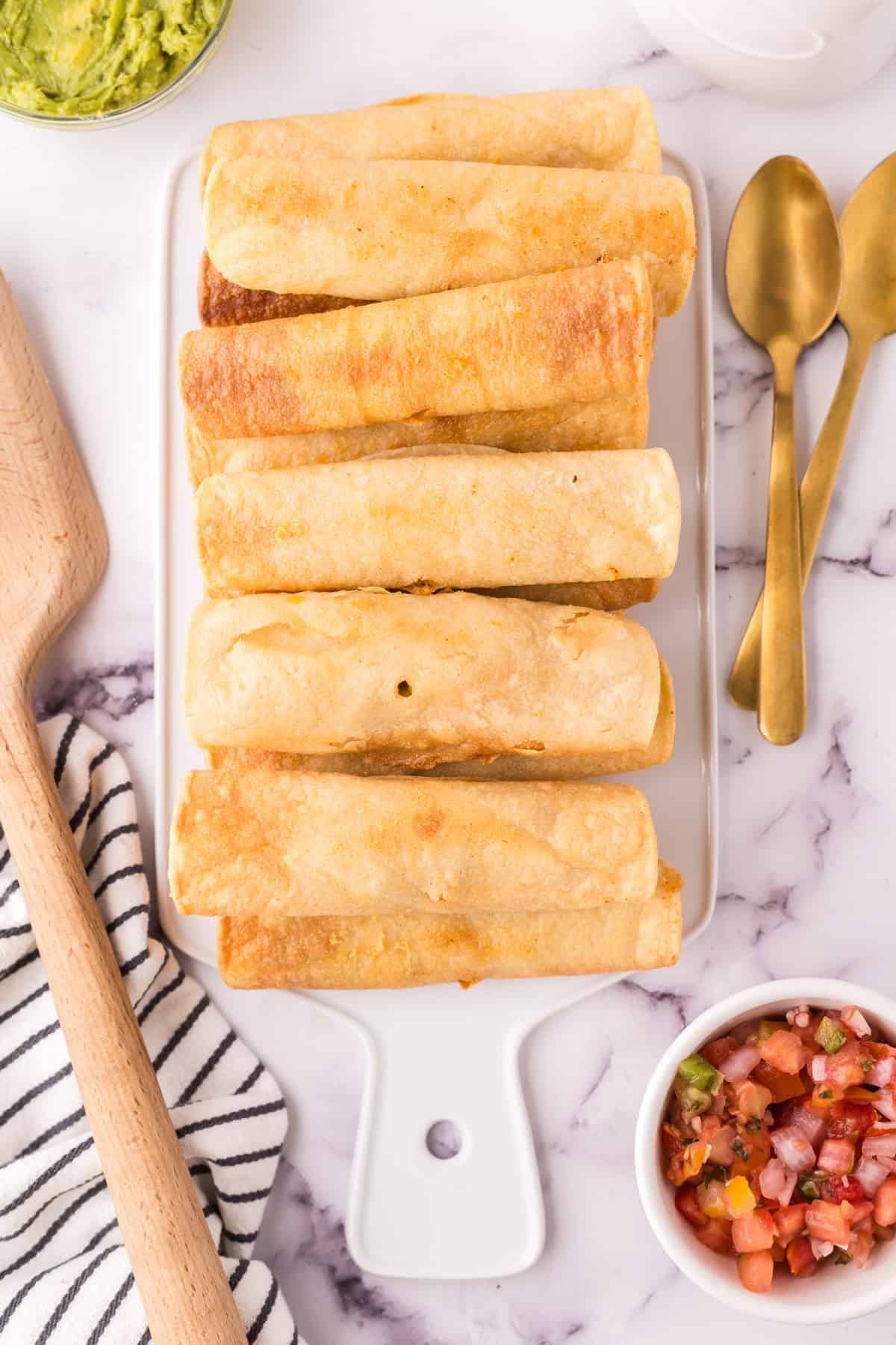 Finished turkey taquitos.